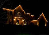 Hanging Christmas Lights service company in Overland Park